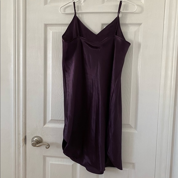 Vintage Silk and Satin 2pc Set - Picture 5 of 8